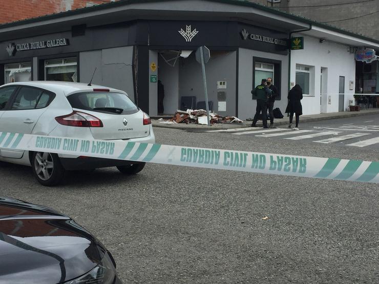 Sucursal bancaria atacada con explosivos na Pastoriza (Lugo) / Europa Press