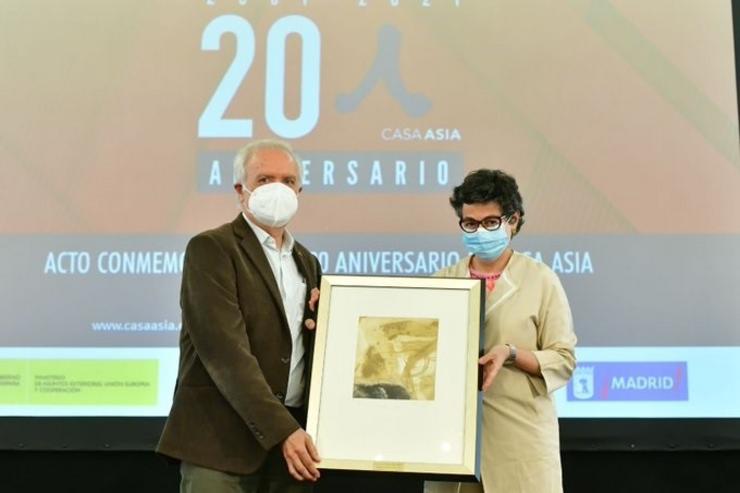 O investigador Xulio Ríos recibe o Premio Casa Asia 