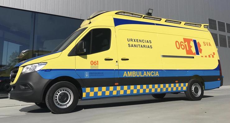 Ambulancia do 061-Urxencias Sanitarias de Galicia.. URXENCIAS SANITARIAS-061 