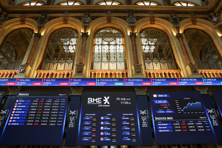 Un panel do Ibex 35 no Palacio da Bolsa de Madrid. /Marta Fernández Xara - Europa Press