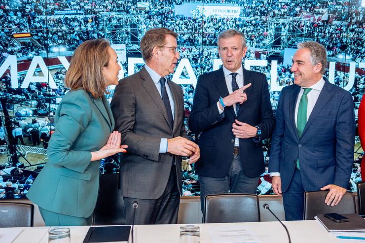 Rueda e Feijóo na reunión do comité executivo do PP.. Gabriel Luengas - Europa Press 