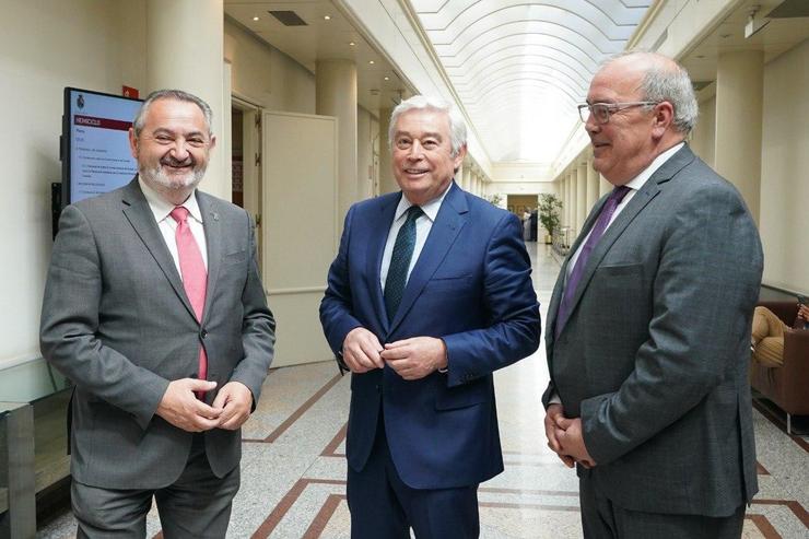 Os senadores lucenses do PP, José Manuel Balseiro, José Manuel Barreiro e Juan Carlos Serrado. PP LUGO / Europa Press