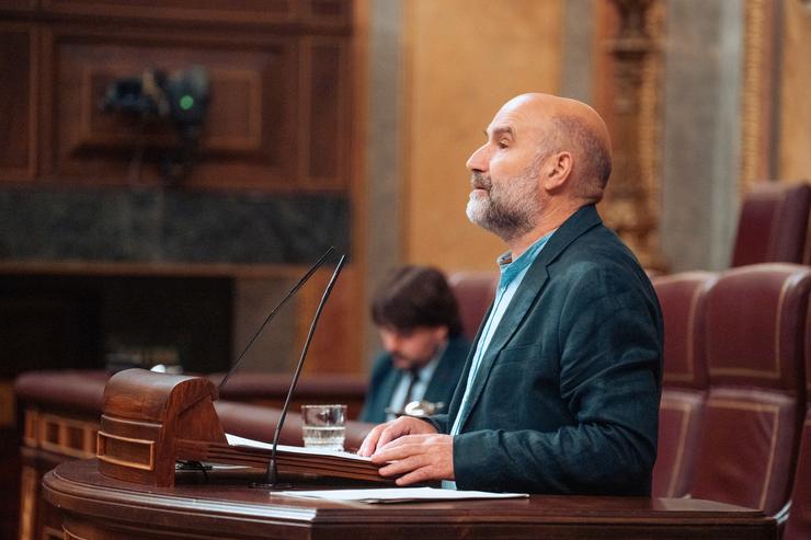 O deputado do BNG no Congreso, Néstor Rego, durante unha sesión plenaria, no Congreso dos Deputados, a 11 de xuño de 2024 / Gabriel Luengas - Arquivo