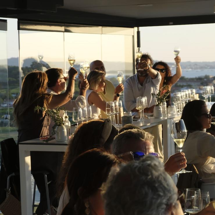 Experiencias na terraza da Adega Martín Códax. Foto: Adega M.C.