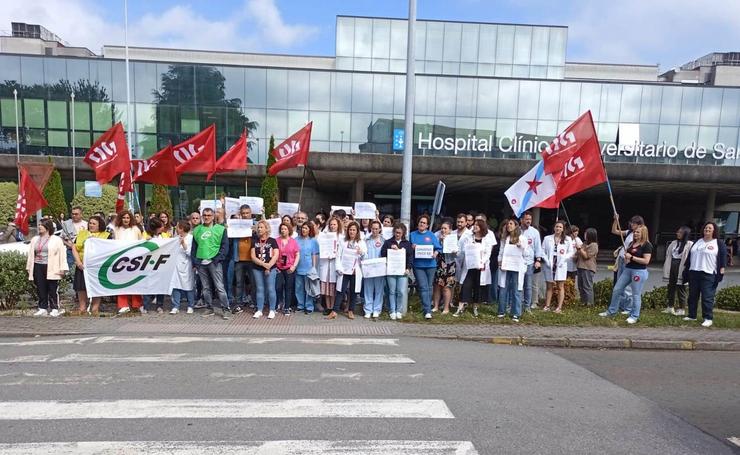 Concentración de investigadores de fundacións públicas galegas convocada pola CIG e a CSIF / CIG