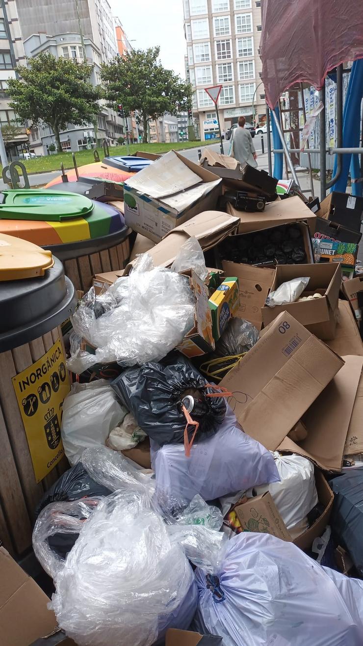 Nova xornada de lixo acumulado nas rúas da cidade herculina / Europa Press