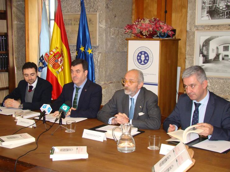 Presentación en Santiago de Compostela do número 128 de 'Cuadernos de Estudios Gallegos' 