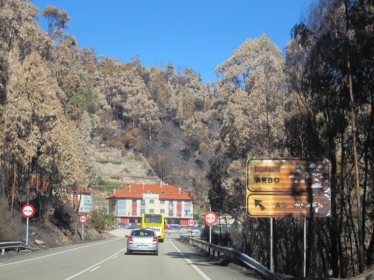 Municipio das Neves afectado os incendios en Galicia. 