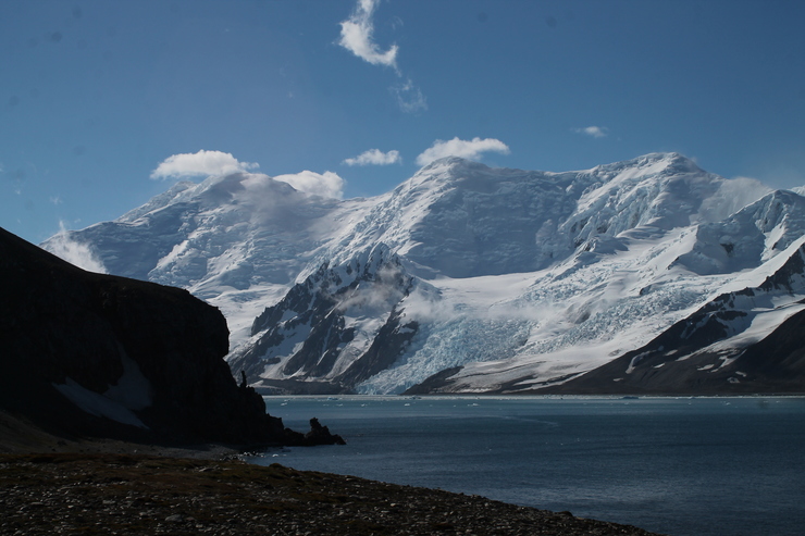 Illa Decepción, na Península Antártica