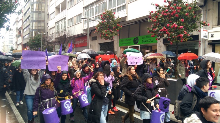 Manifestación en Santiago polo 8M 