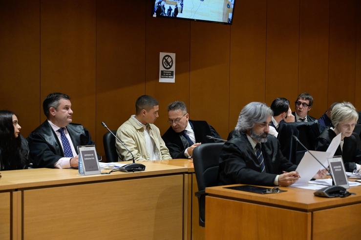 Sala da Audiencia da Coruña onde se xulga o crime de Samuel Luiz con acusados e partes personadas. M. Dylan - Europa Press