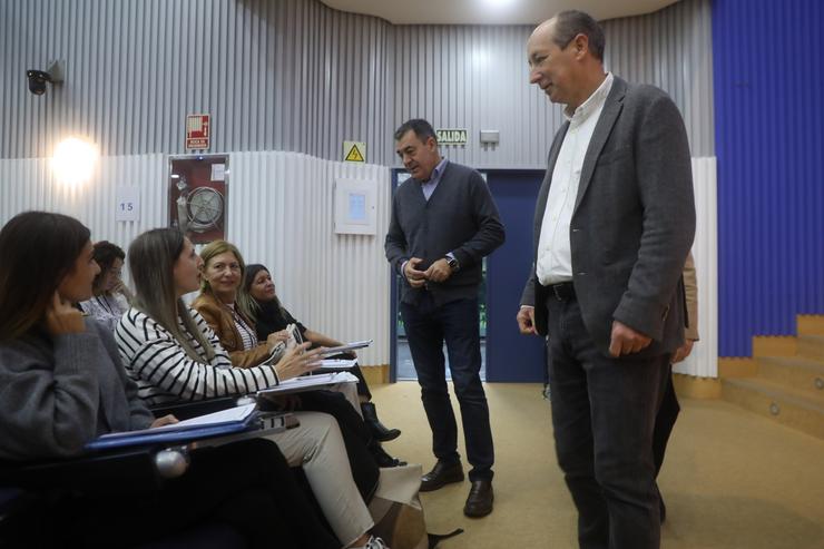 O conselleiro de Educación, Ciencia, Universidades e Formación Profesional, Román Rodríguez, na apertura da xornada 'Formación para ou desenvolvemento dá función directiva'.. XUNTA 