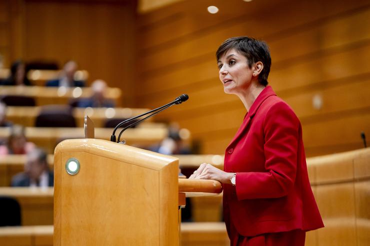 A ministra de Vivenda e Axenda Urbana, Isabel Rodríguez, durante unha sesión plenaria no Senado, a 10 de setembro de 2024, en Madrid 