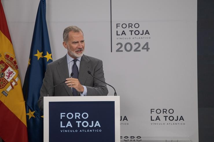 O Rei Felipe VI inaugura o V edición do 'Foro A Toxa-Vínculo Atlántico', durante a primeira xornada do Foro da Toxa-Vínculo Atlántico, en Eurostars Gran Hotel A Toxa, a 3 de outubro de 2024 