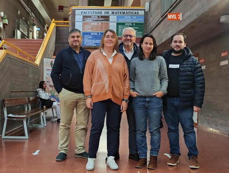 Investigadores do Centro de Investigación Matemática de Galicia. CENTRO DE INVESTIGACIÓN MATEMÁTICA DE GALICIA 