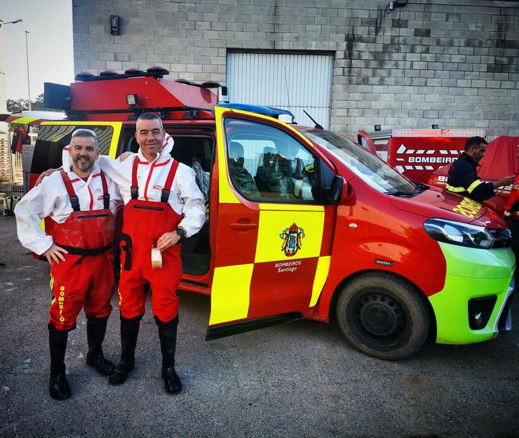 Bombeiros de Santiago en Valencia