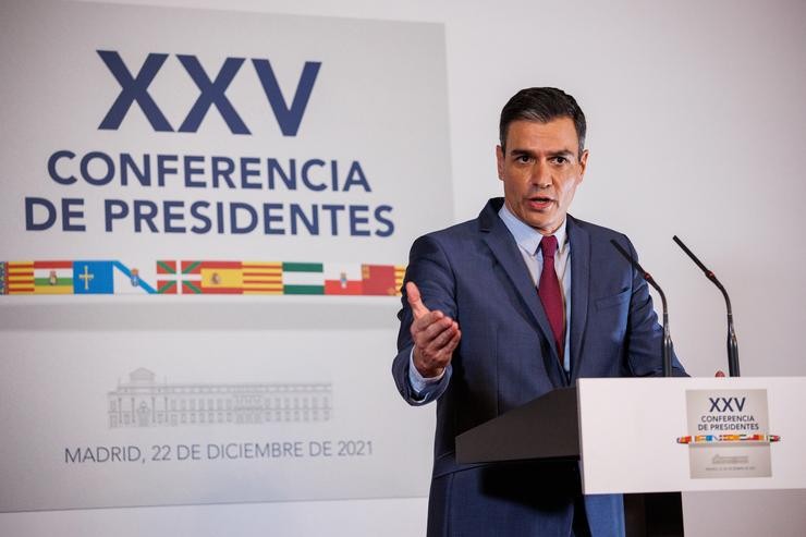 O presidente do Goberno, Pedro Sánchez, durante a Conferencia de Presidentes extraordinaria celebrada no  Senado, a 22 de decembro de 2021, en Madrid 