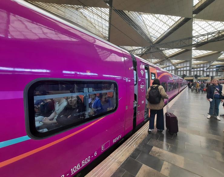 Arquivo - Ao redor de 17.000 viaxeiros utilizan os novos Avlo S106 de Renfe en Aragón.. RENFE - Arquivo / Europa Press