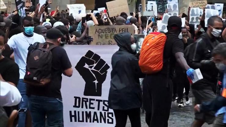 Manifestación polos dereitos humanos