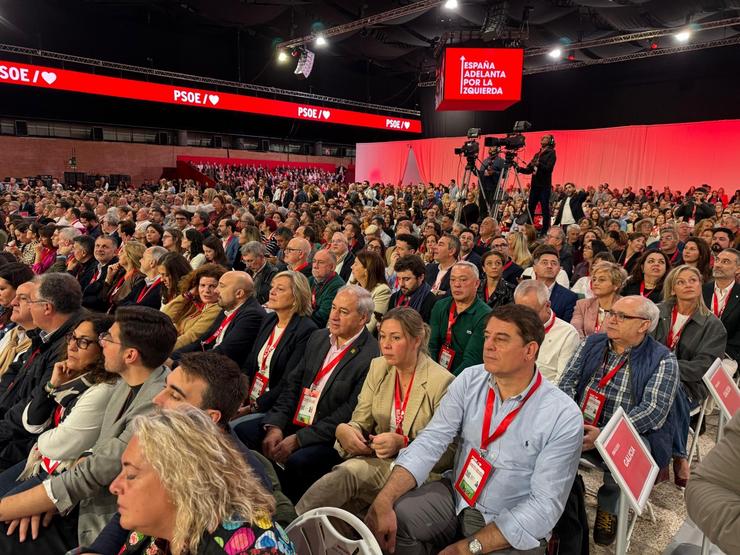 O secretario xeral do PSdeG, José Ramón Gómez Besteiro, no Congreso Federal do PSOE / PSDEG