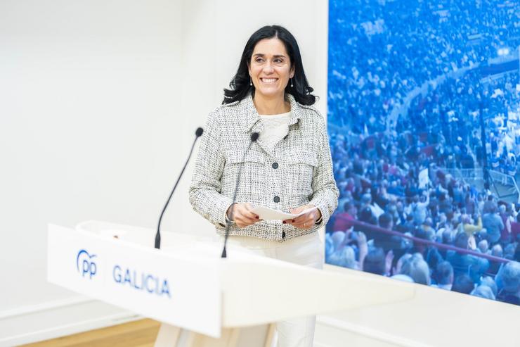 A secretaria xeral do PPdeG, Paula Prado, en rolda de prensa 