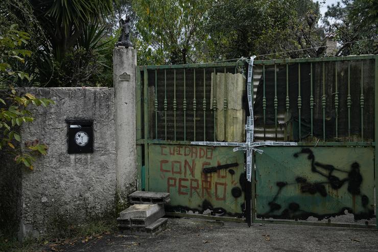 Porta da casa onde ocorreron os feitos, a 8 de novembro de 2024, en Baiona, Pontevedra, Galicia-. PAVI - Europa Press / Europa Press