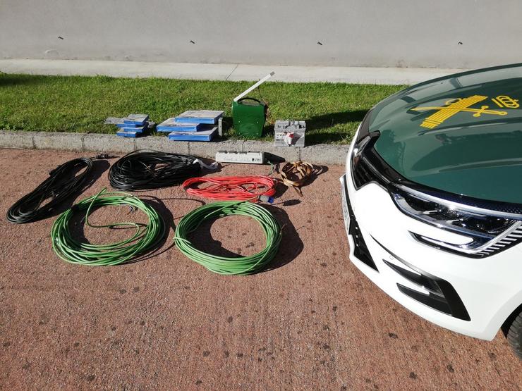 Material eléctico roubado. GARDA CIVIL DE LUGO 