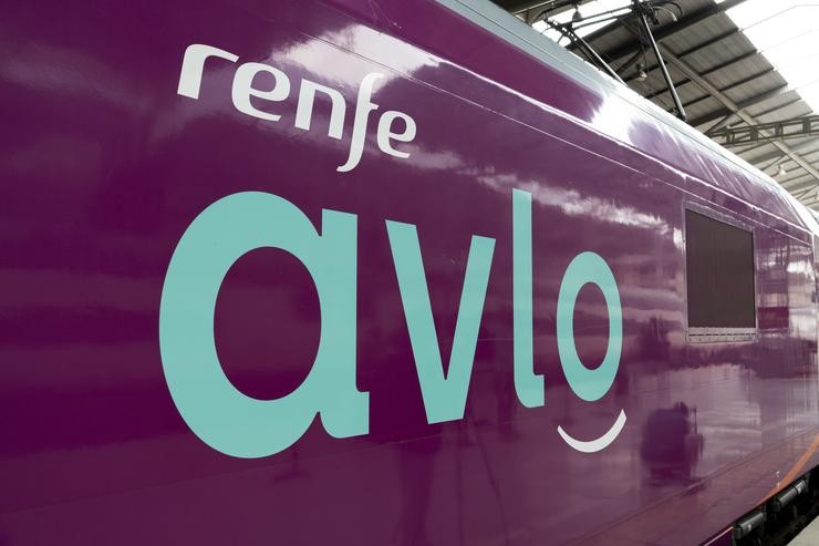 Arquivo - Tren AVLO pertencente á compañia de transportes ferroviarios Renfe.. RENFE - Arquivo 