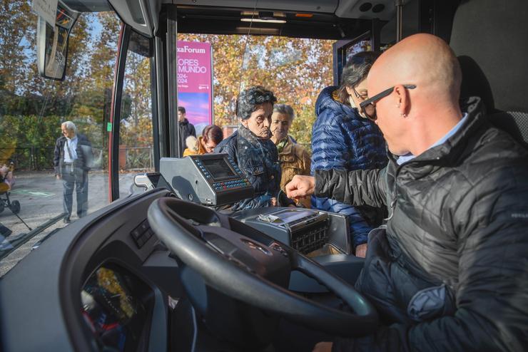 Un condutor da empresa de transportes urbanos de Mérida.. CONCELLO DE MÉRIDA 