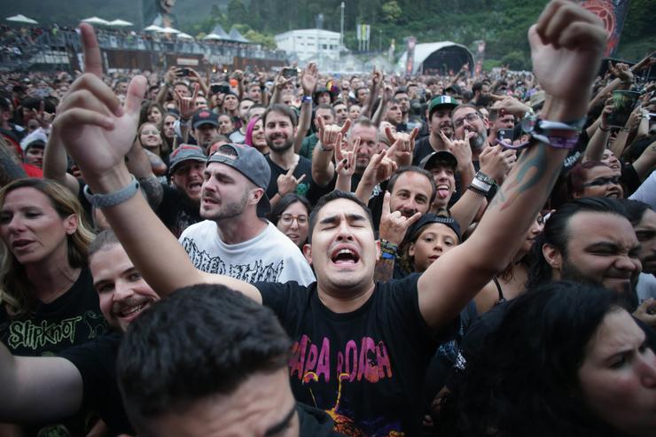 Público durante a actuación de Papa Roach no Resurrection Fest, a 30 de xuño de 2023, en Viveiro / Carlos Castro - Arquivo