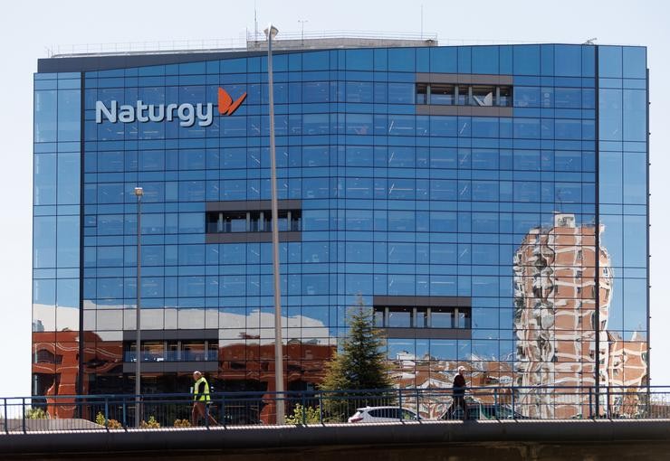 Arquivo - Fachada da sede de Naturgy, a 4 de abril de 2023, en Madrid 