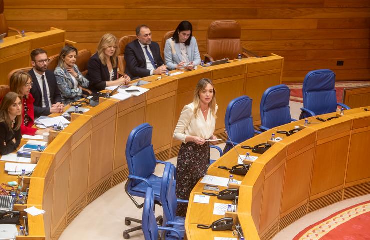 A conselleira de Política Social, Fabiola García, no pleno do Parlamento galego. XUNTA