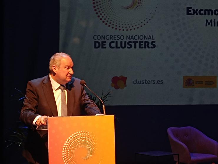 O ministro de Industria e Turismo, Jordi Hereu, durante a súa intervención no Congreso Nacional de Clústeres, a luns 1 de xullo en Viladecans (Barcelona) 