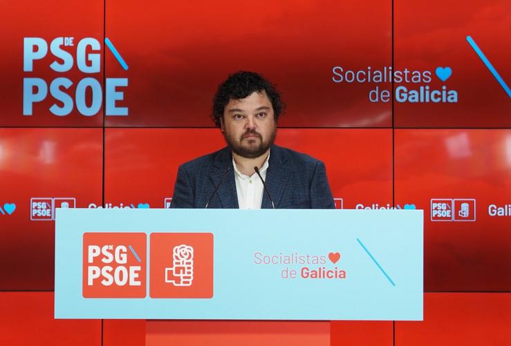 O portavoz da Executiva do PSdeG, Xullo Torrado, en rolda de prensa / PSDEG  / Europa Press