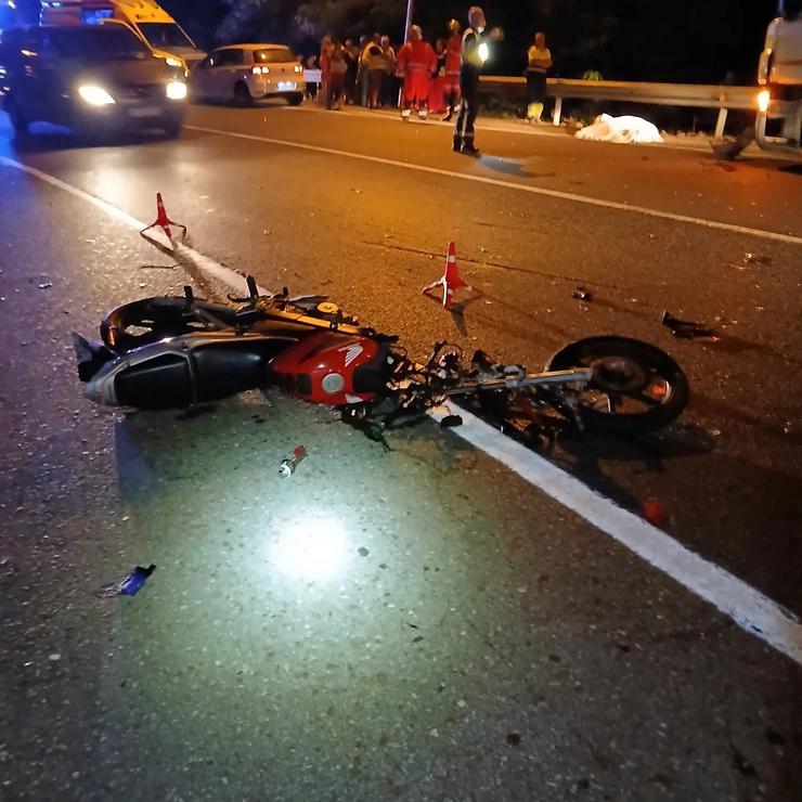 Moto implicada nun accidente en Redondela (Pontevedra).. GES MOS 