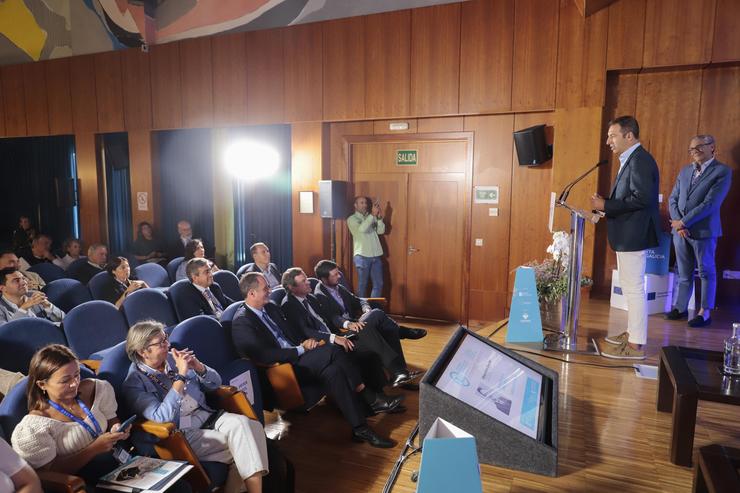 O conselleiro do Mar, Alfonso Villares, en clausúraa da Conferencia Internacional ARVI sobre o Futuro da Pesca. MVR 