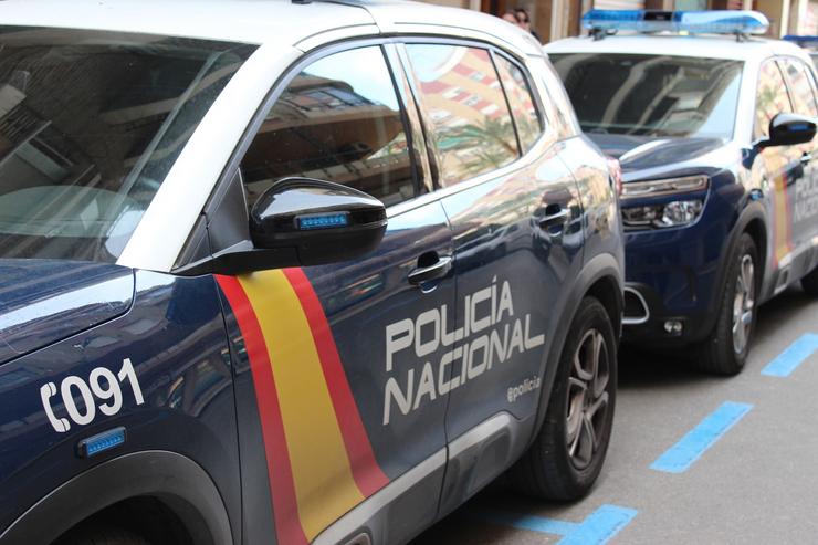 Coche da policía nacional 