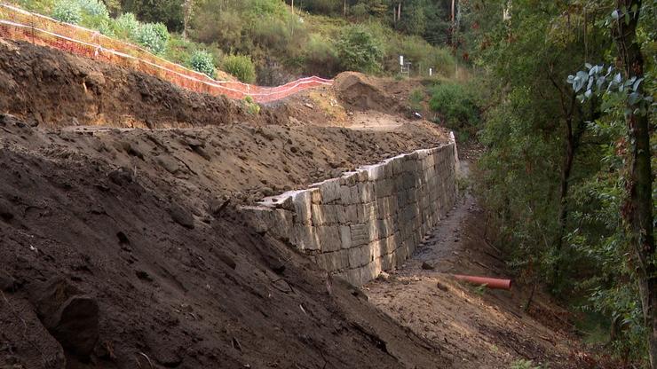 Veciños de Conxo e ecoloxistas alertan da "destrución" do Bosque do Banquete de Conxo coas obras do eixo de mobilidade impulsado pola Xunta de Galicia