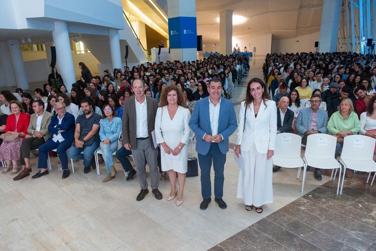 O director xeral de Centros e Recursos Humanos, Jesús Álvarez, a de FP, Eugenia Pérez, o conselleiro de Educación, Ciencia, Universidades e FP, Román Rodríguez, e a directora xeral de Innovación Educativa, Judith Fernández 