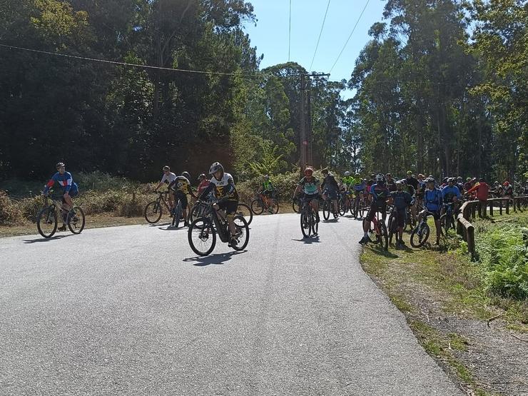 Marcha ciclista 'Eólicos no Morrazo Non' 