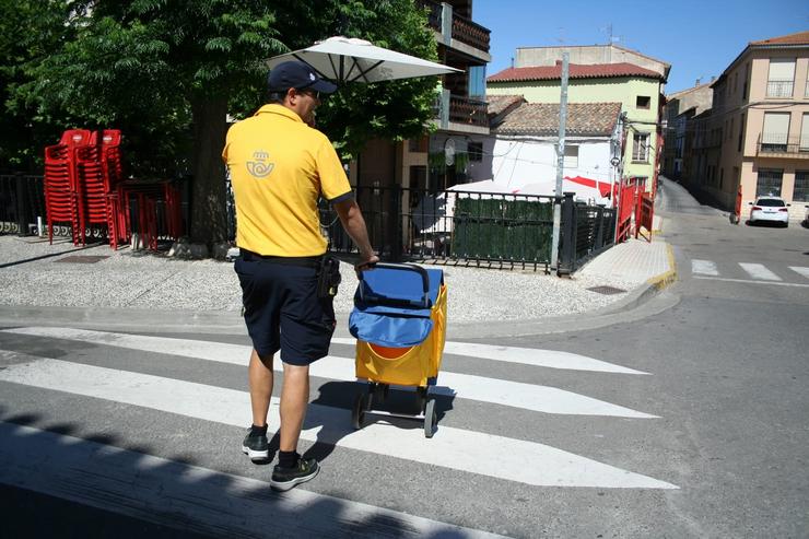 Os carteiros rurais de Correos.. CORREOS - Arquivo / 