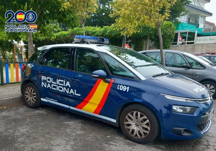 Imaxe dun coche da Policía Nacional 