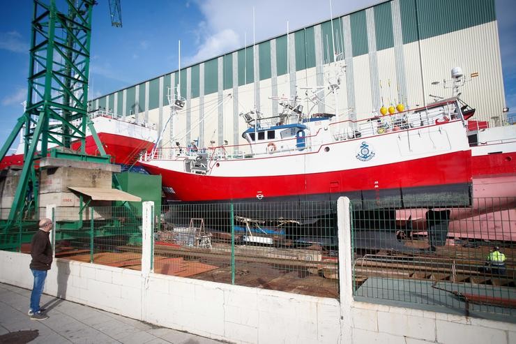 Arquivo - O volantero Nova Liberdade no Varadero Vibu de Burela tras o suceso, a 17 de xaneiro de 2024, en Burela, Lugo, Galicia (España). O cinco tripulantes do pesqueiro 'Novo Liberdade', de 26 metros de eslora, que quedou escorado pola baixamar en. Carlos Castro - Europa Press - Arquivo 