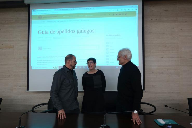 RAG presenta unha nova Guía de Apelidos Galegos  