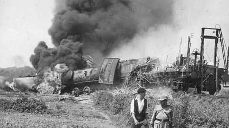 Accidente ferroviario na recta da Escravitude, en Padrón, en 1952 