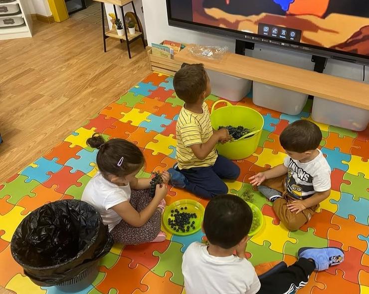 Actividades na escola unitaria de Rubiós, no concello das Neves 