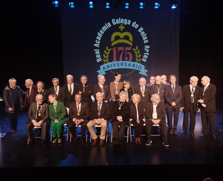 Acto de ingreso como académico de honra na Real Academia de Belas Artes de Francisco Javier Expósito. RAGBA 