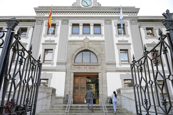 Fachada da Audiencia Provincial da Coruña 