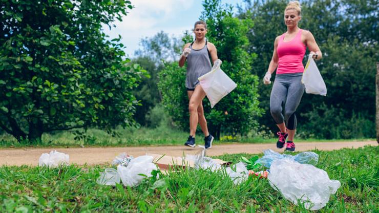 Práctica de 'Plogging' ou 'Corre e colle' 