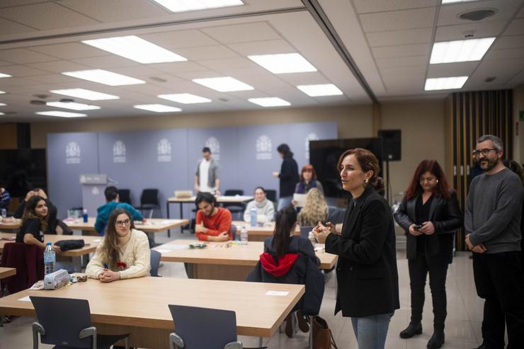 Arquivo - Imaxe da ministra de Sanidade, Mónica García, durante a súa visita a unha das probas do MIR.. MINISTERIO DE SANIDADE - Arquivo 